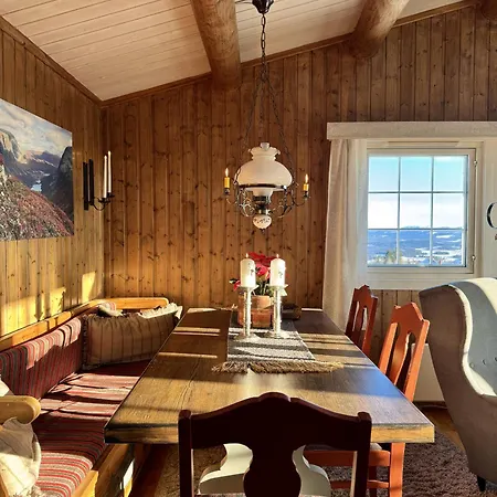 Cozy With Breathtaking Views On Golsfjellet