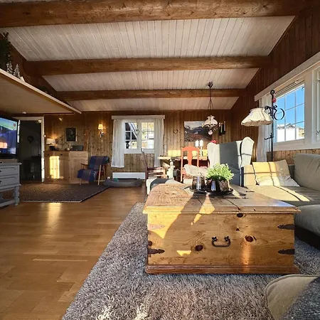 Cozy With Breathtaking Views On Golsfjellet بيت للعطل